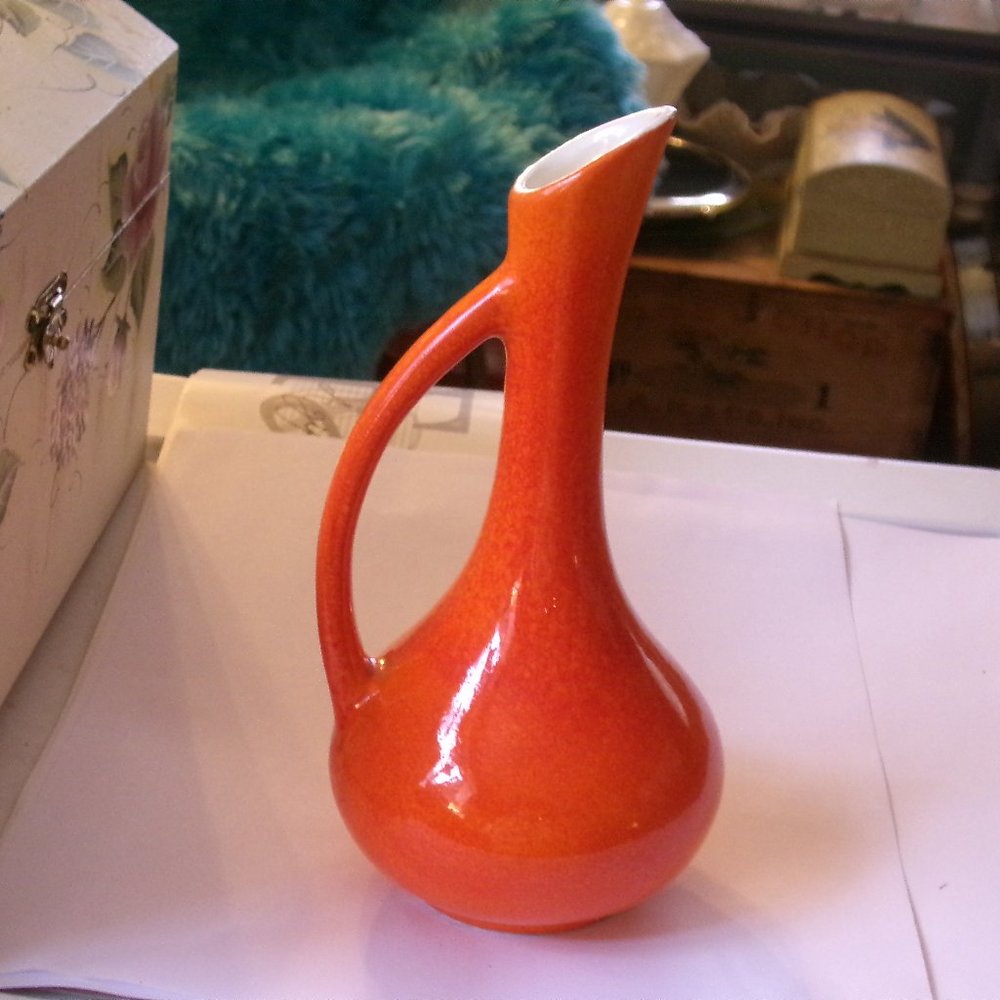 vintage royal Hager vase .